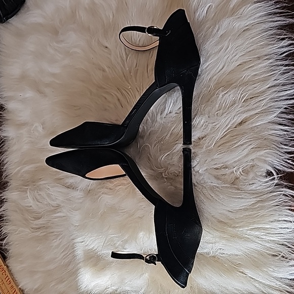 Jessica Simpson black suede stiletto sandals ankle straps high heel - Picture 13 of 13